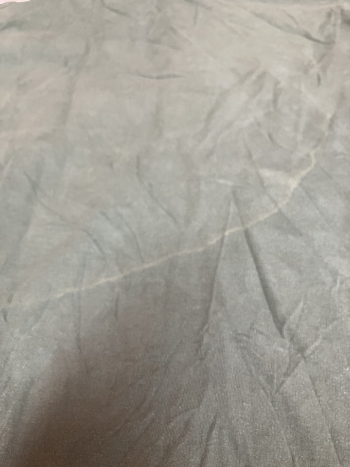 【激安古着】 GILDAN　パーカー　トップス