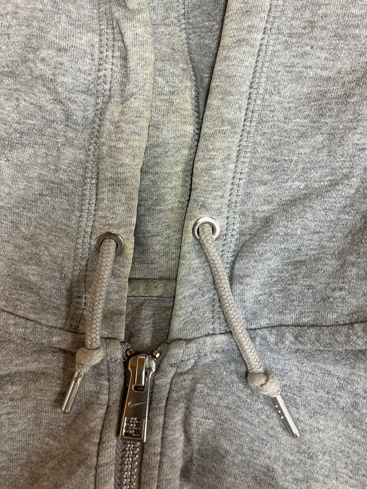 【激安古着】 NIKE　ジップアップパーカー　アウター