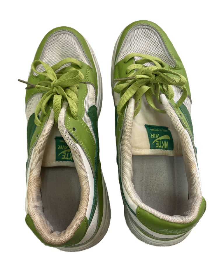 【小物/雑貨】 NIKE　スニーカー　シューズ
