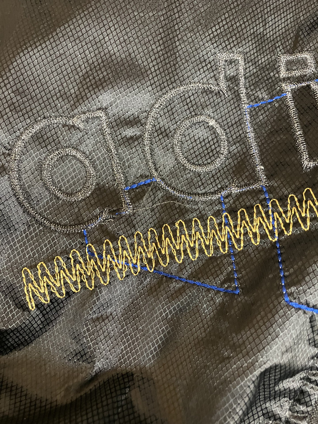 【激安古着】 adidas　ブルゾン/ジャンパー　アウター