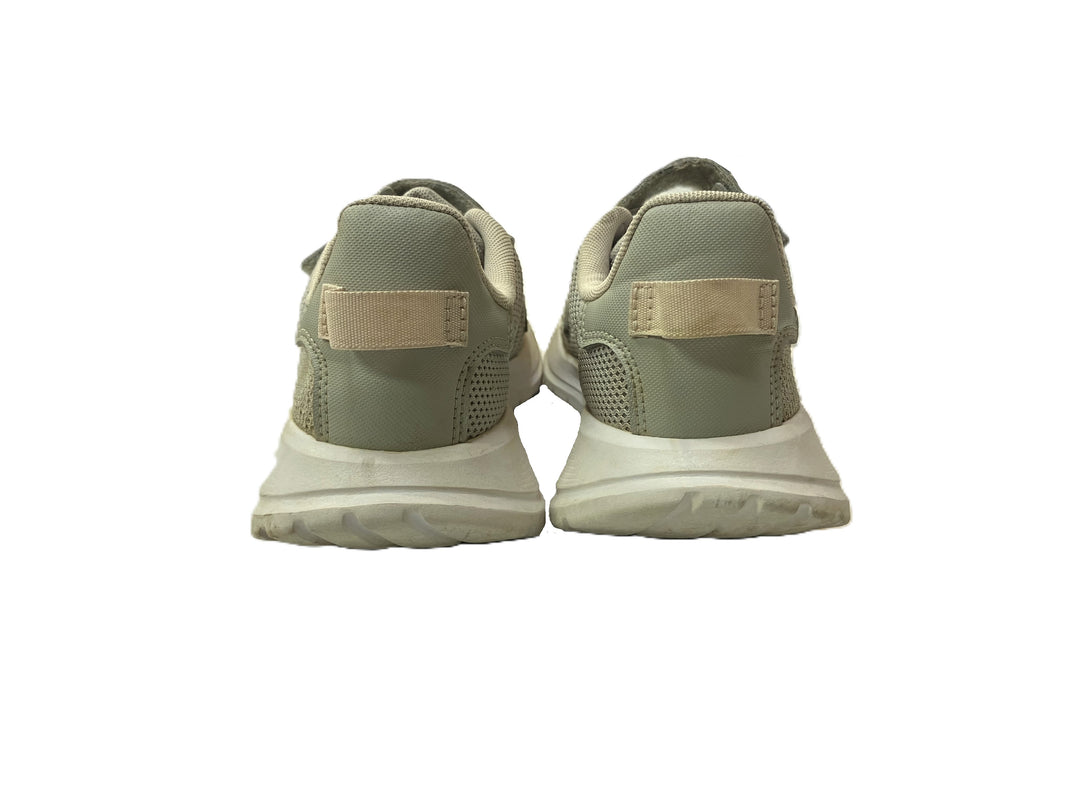 【小物/雑貨】 adidas　スニーカー　シューズ