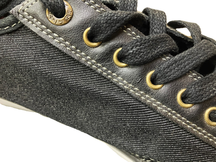 【小物/雑貨】 Levi's　スニーカー　シューズ