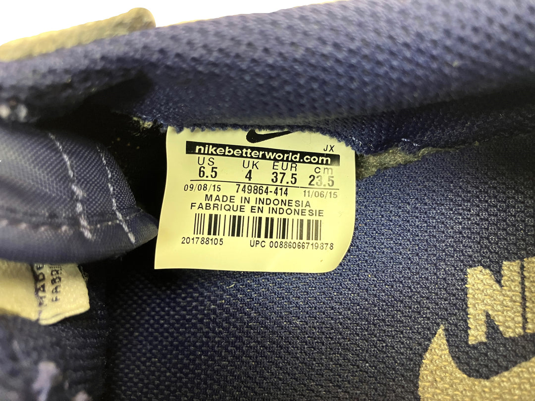 【小物/雑貨】 NIKE　スニーカー　シューズ