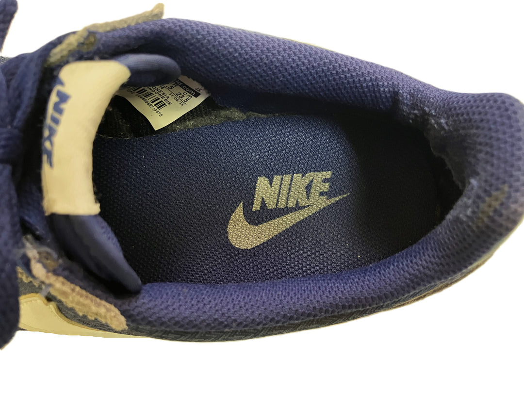 【小物/雑貨】 NIKE　スニーカー　シューズ