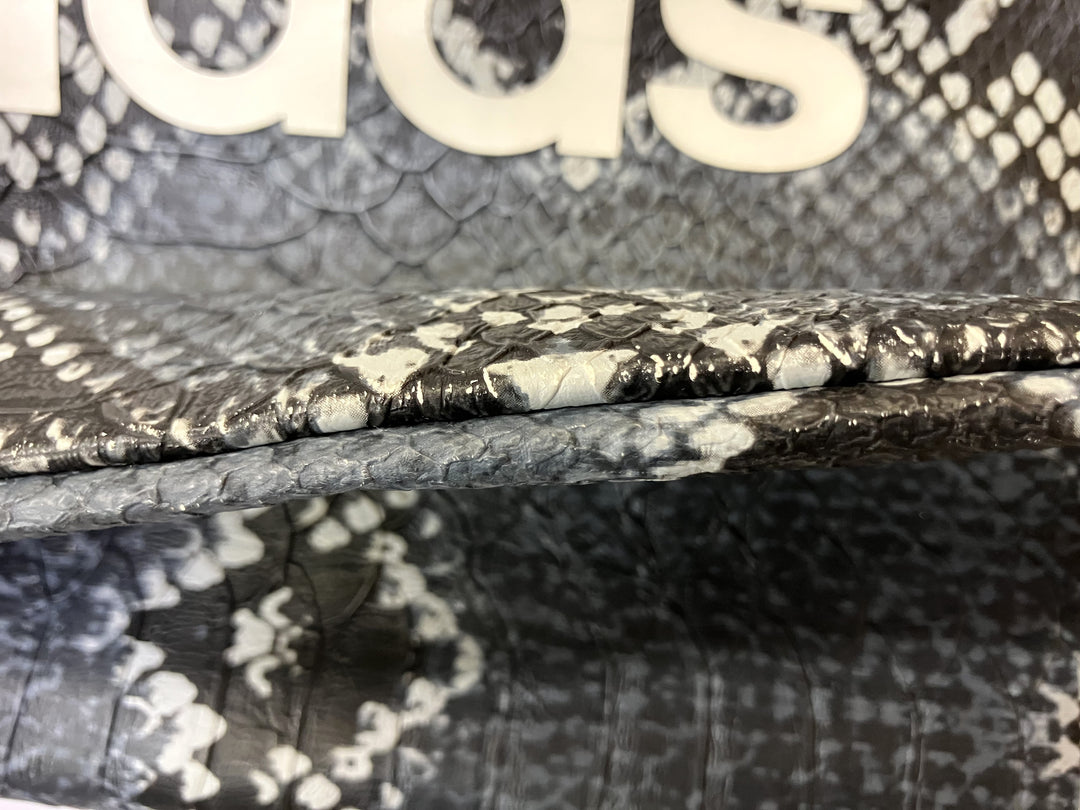 【小物/雑貨】 adidas　その他 カバン　バッグ