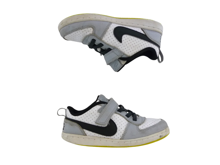 【小物/雑貨】 NIKE　スニーカー　シューズ
