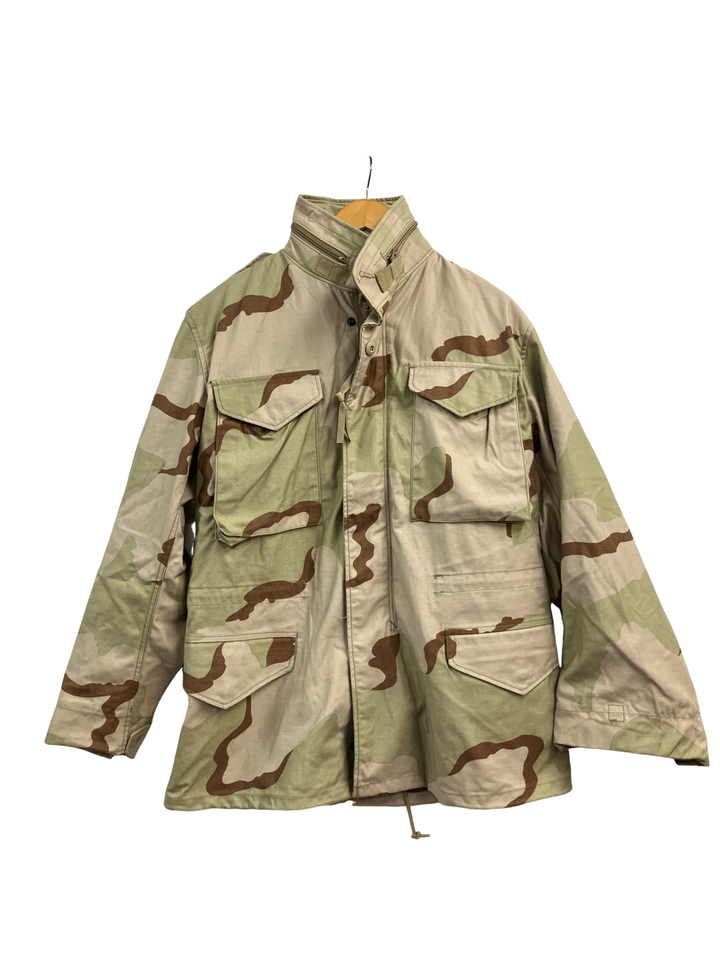 【激安古着】 アメリカ軍　その他アウター　アウター