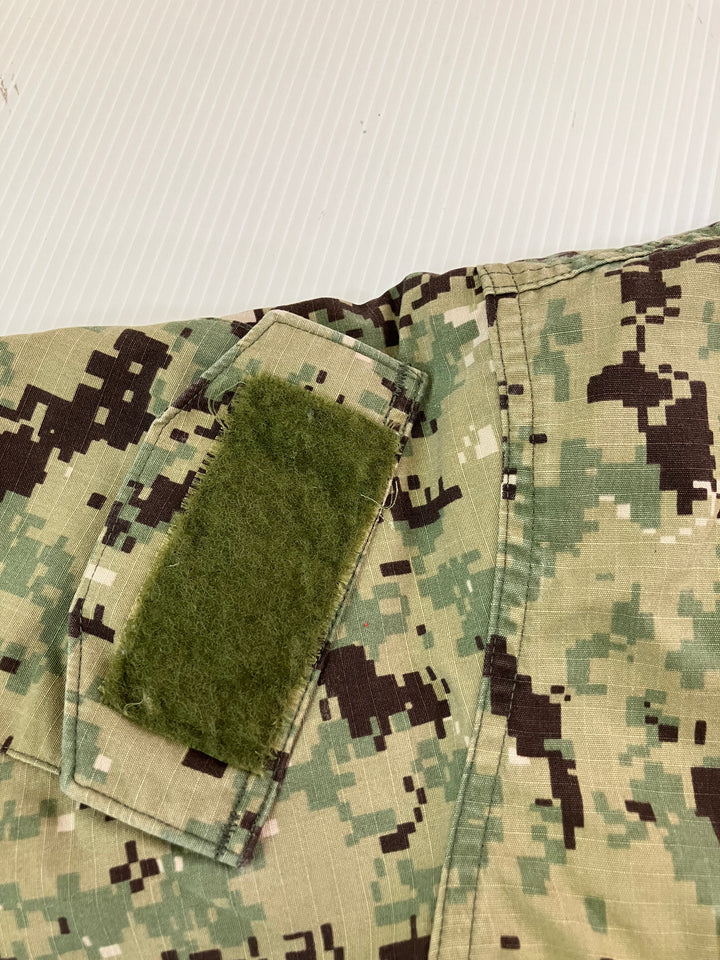 【激安古着】 アメリカ軍　ミリタリージャケット　アウター