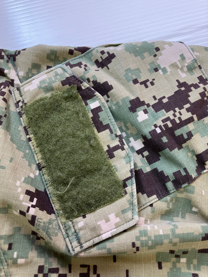 【激安古着】 アメリカ軍　ミリタリージャケット　アウター