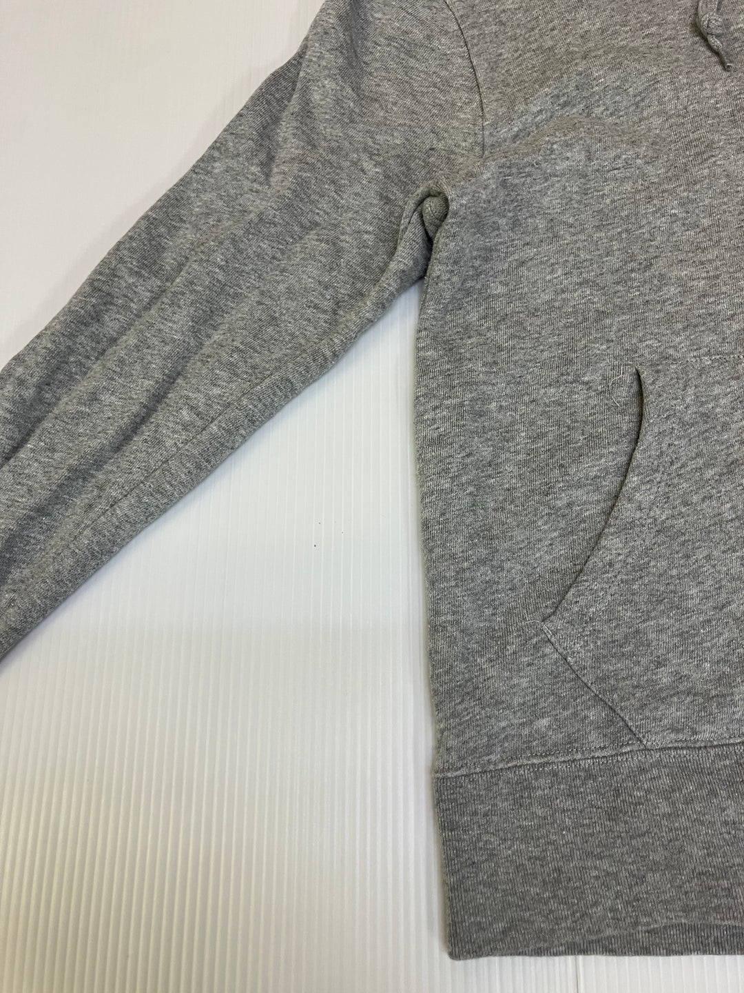 【激安古着】 Design Tshirts Store graniph　ジップアップパーカー　アウター