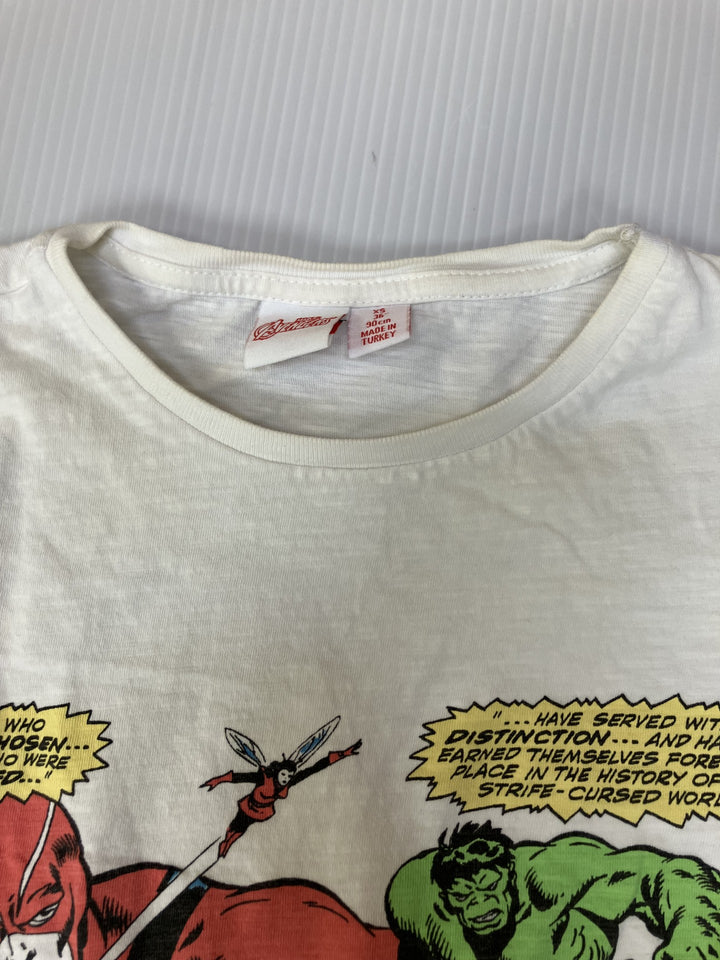 【激安古着】 MARVEL AVENGERS　半袖Tシャツ　トップス