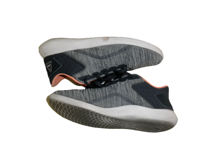 【小物/雑貨】 Reebok　スニーカー　シューズ