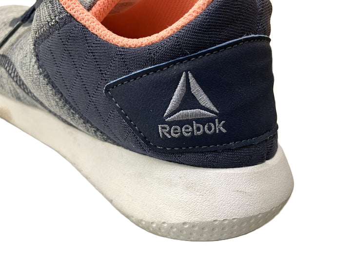 【小物/雑貨】 Reebok　スニーカー　シューズ