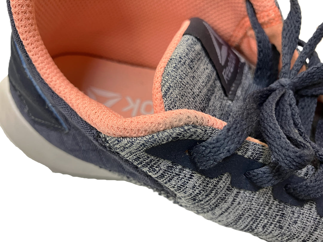【小物/雑貨】 Reebok　スニーカー　シューズ