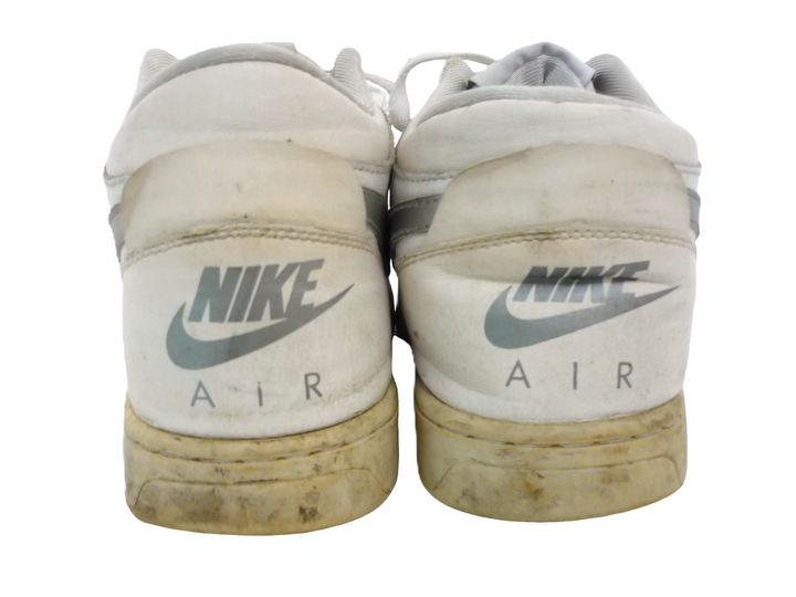 【小物/雑貨】 NIKE AIR　スニーカー　シューズ