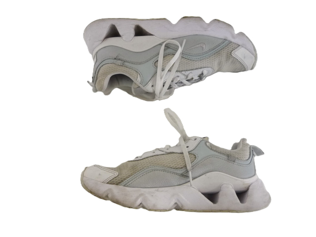 【小物/雑貨】 NIKE　スニーカー　シューズ