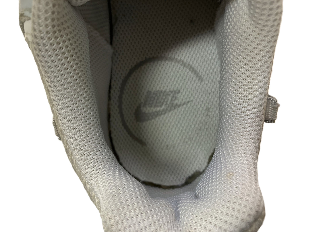 【小物/雑貨】 NIKE　スニーカー　シューズ