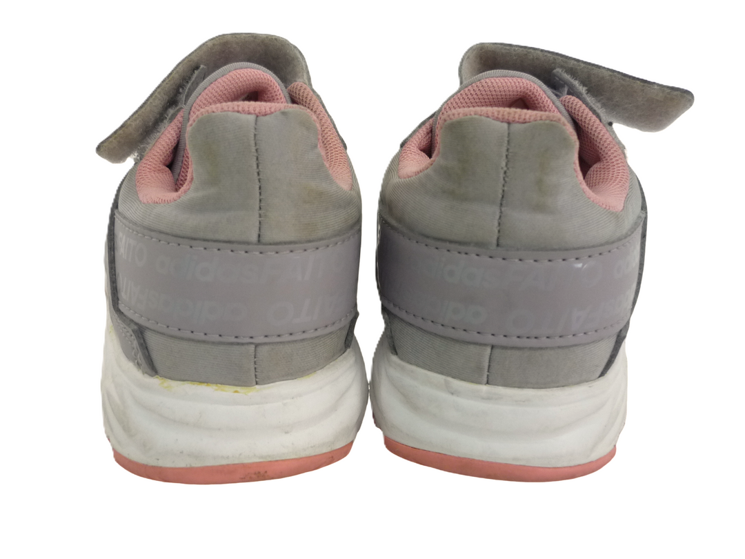 【小物/雑貨】 adidas　スニーカー　シューズ