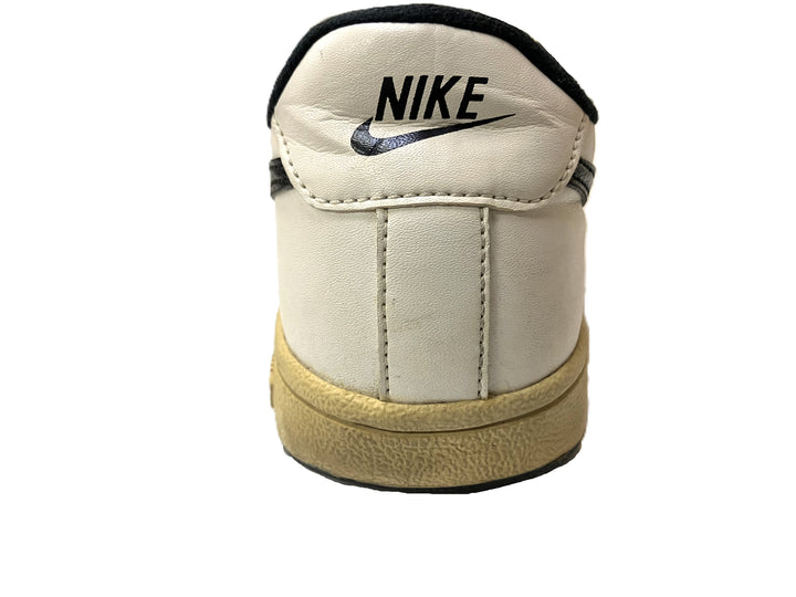 【小物/雑貨】 NIKE　スニーカー　シューズ