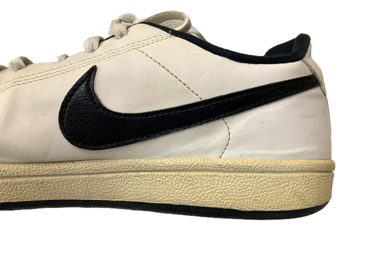 【小物/雑貨】 NIKE　スニーカー　シューズ