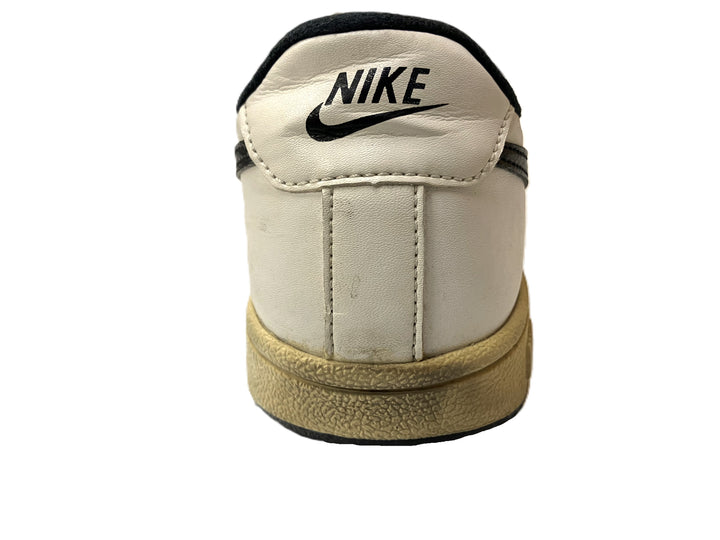 【小物/雑貨】 NIKE　スニーカー　シューズ
