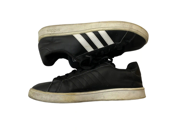 【小物/雑貨】 adidas　スニーカー　シューズ