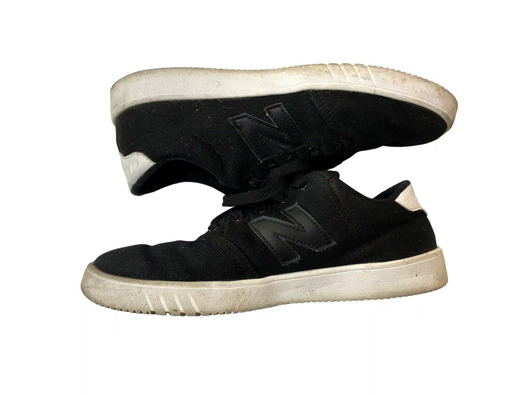 【小物/雑貨】 new balance　スニーカー　シューズ