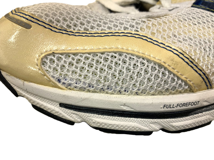 【小物/雑貨】 adidas　スニーカー　シューズ