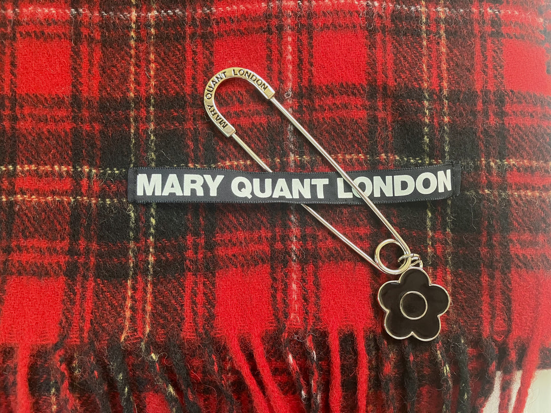 【小物雑貨】 MARY QUANT LONDON　マフラー　ファッション小物