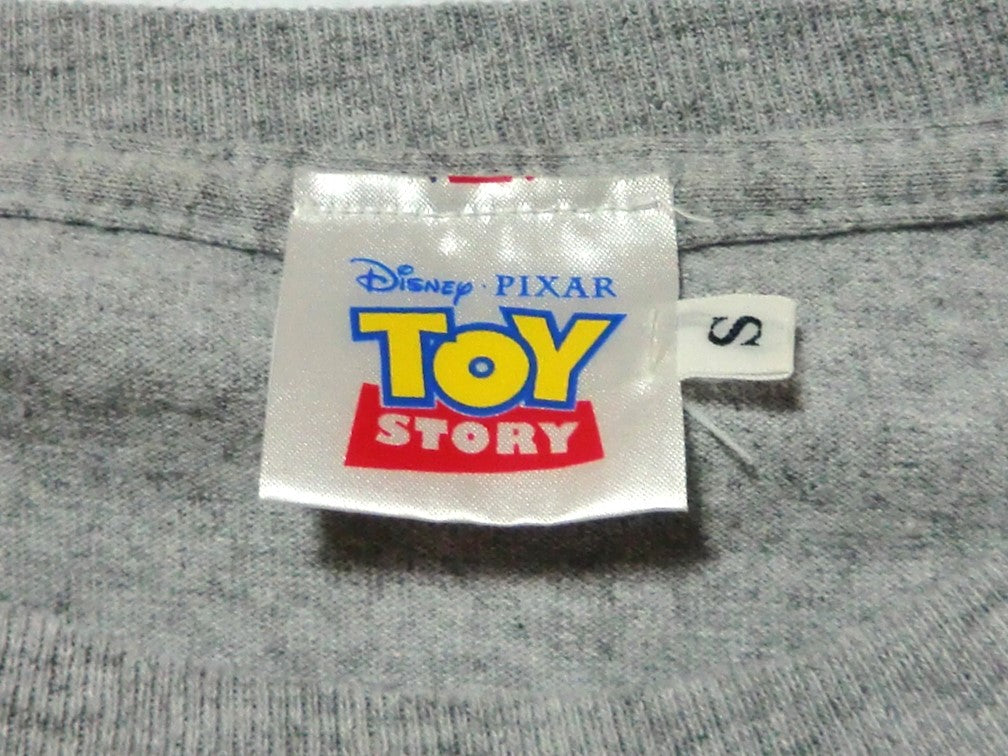 【激安古着】 Disney・PIXAR　スウェットorトレーナー　トップス