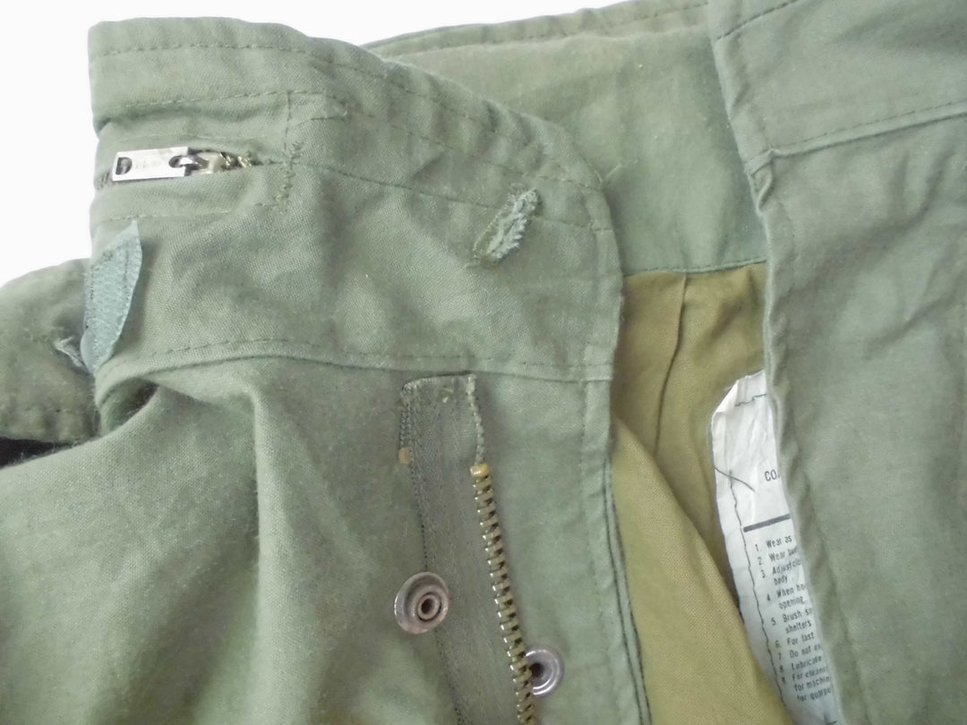 【激安古着】　ブランド不明　ミリタリージャケット　アウター