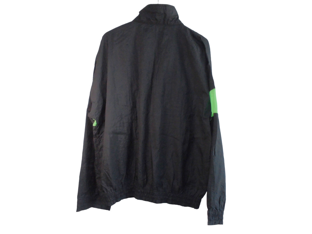 【激安古着】　POINT BLANK　ナイロンジャケット　アウター