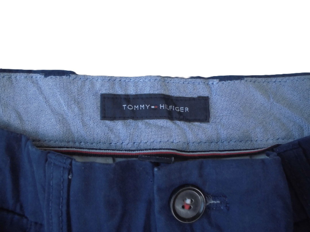 TOMMY HILFIGER　ショート/ハーフパンツ　パンツ