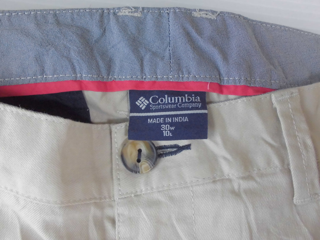 Columbia　ショート/ハーフパンツ　パンツ