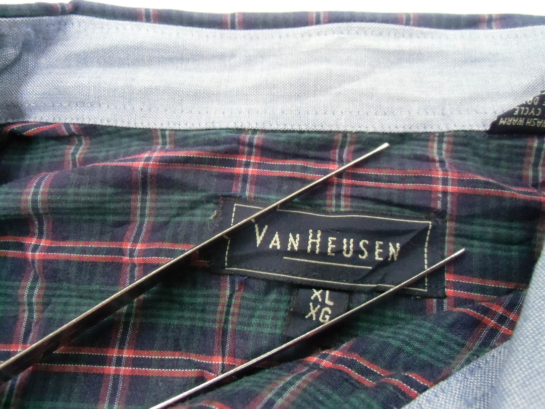 【激安古着】 VANHEUSEN　長袖シャツ　トップス