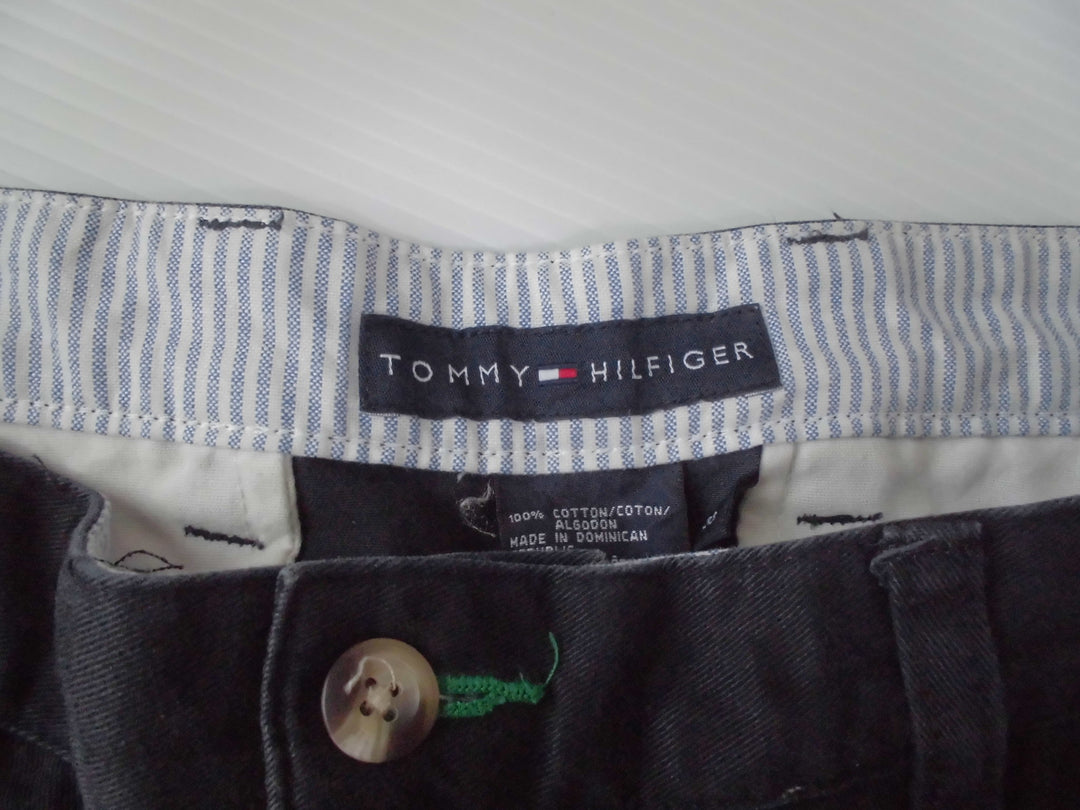 TOMMY HILFIGER　ショート/ハーフパンツ　パンツ