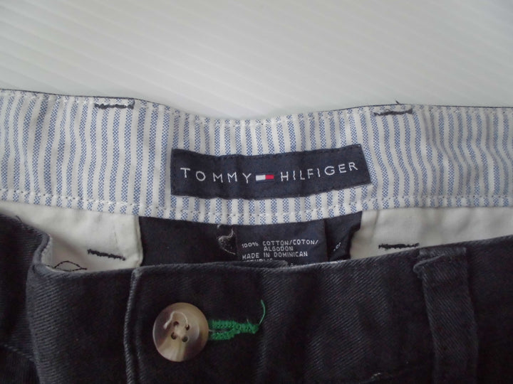 TOMMY HILFIGER　ショート/ハーフパンツ　パンツ