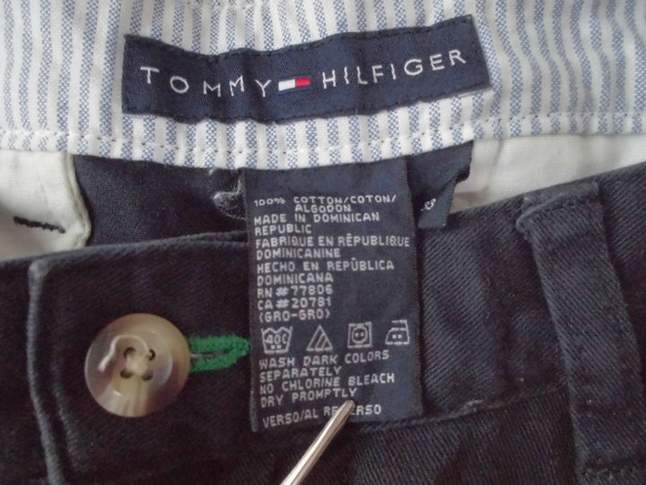 TOMMY HILFIGER　ショート/ハーフパンツ　パンツ
