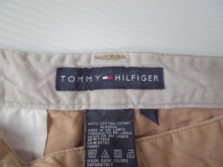 TOMMY HILFIGER　ショート/ハーフパンツ　パンツ