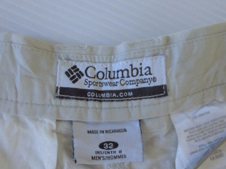 Columbia　ショート/ハーフパンツ　パンツ