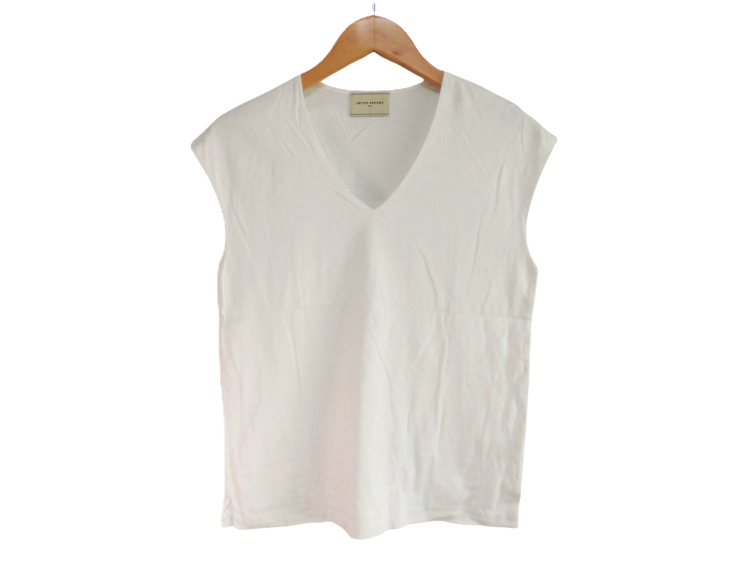 UNITED ARROWS　ノースリーブ　トップス
