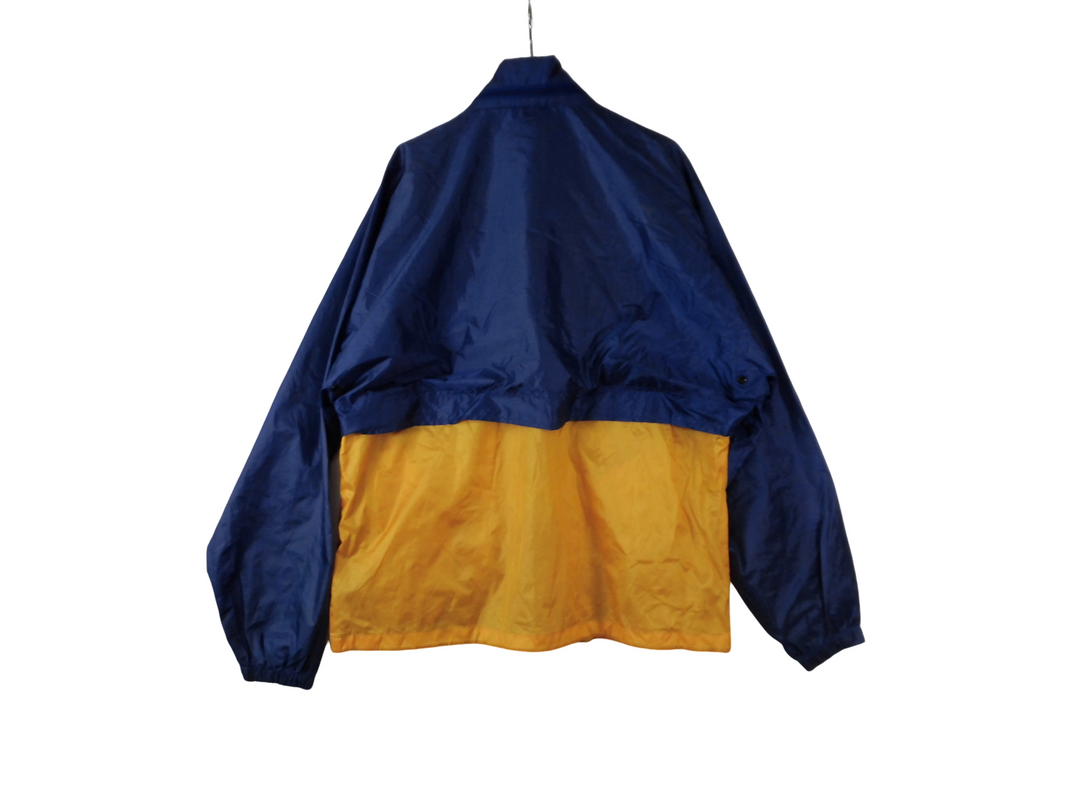 【激安古着】 speedo　ナイロンジャケット　アウター