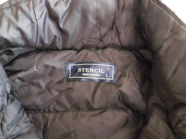【激安古着】 STENCIL 　ダウン,中綿ベスト　アウター