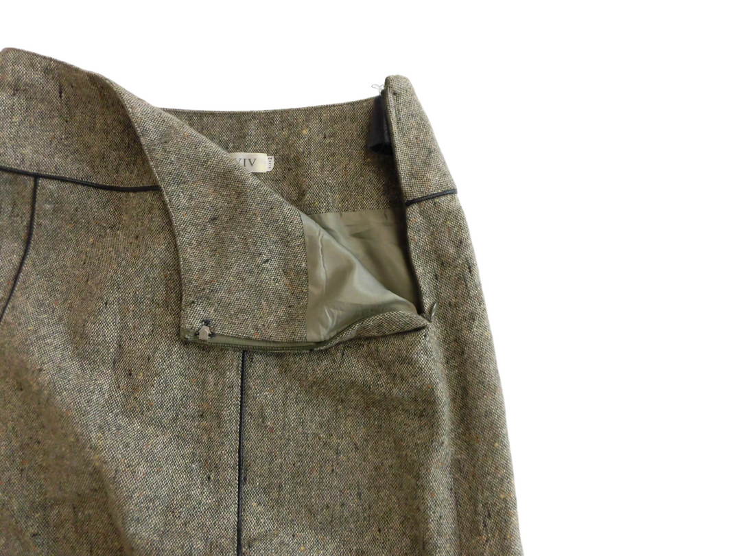 【激安古着】 REVIV　ミディアム丈　スカート