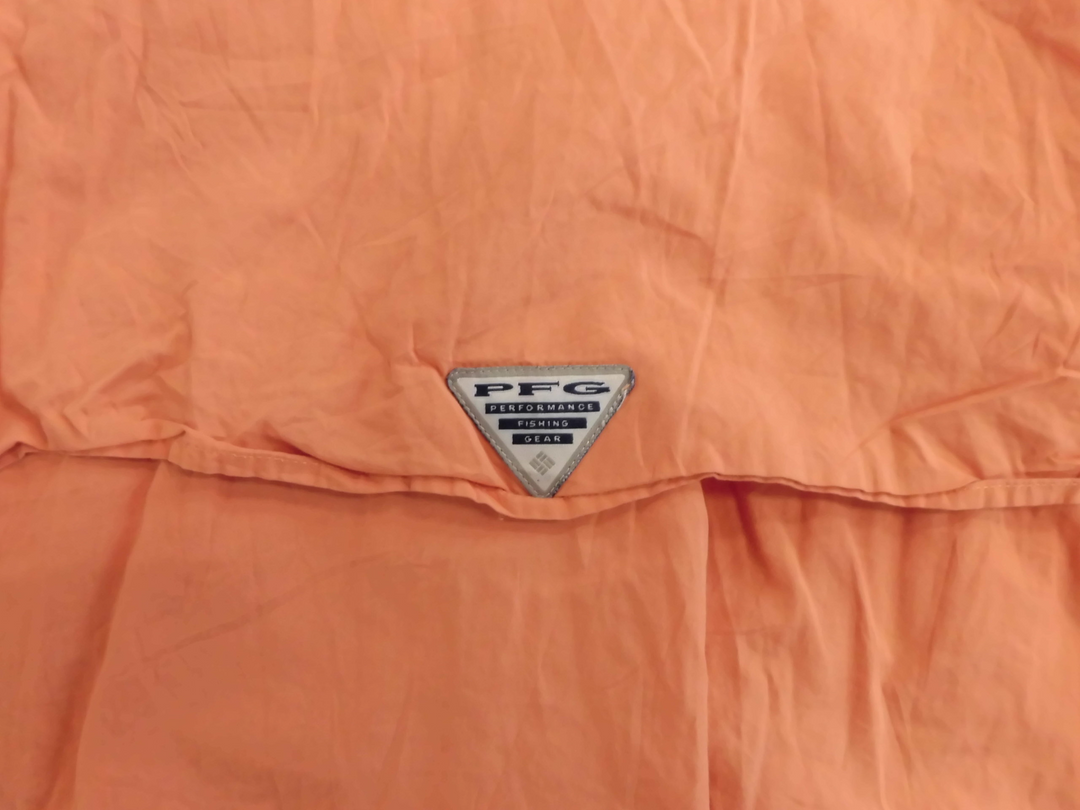 【激安古着】 Columbia　半袖Tシャツ　トップス