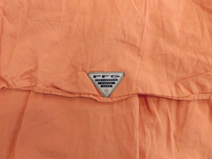 【激安古着】 Columbia　半袖Tシャツ　トップス