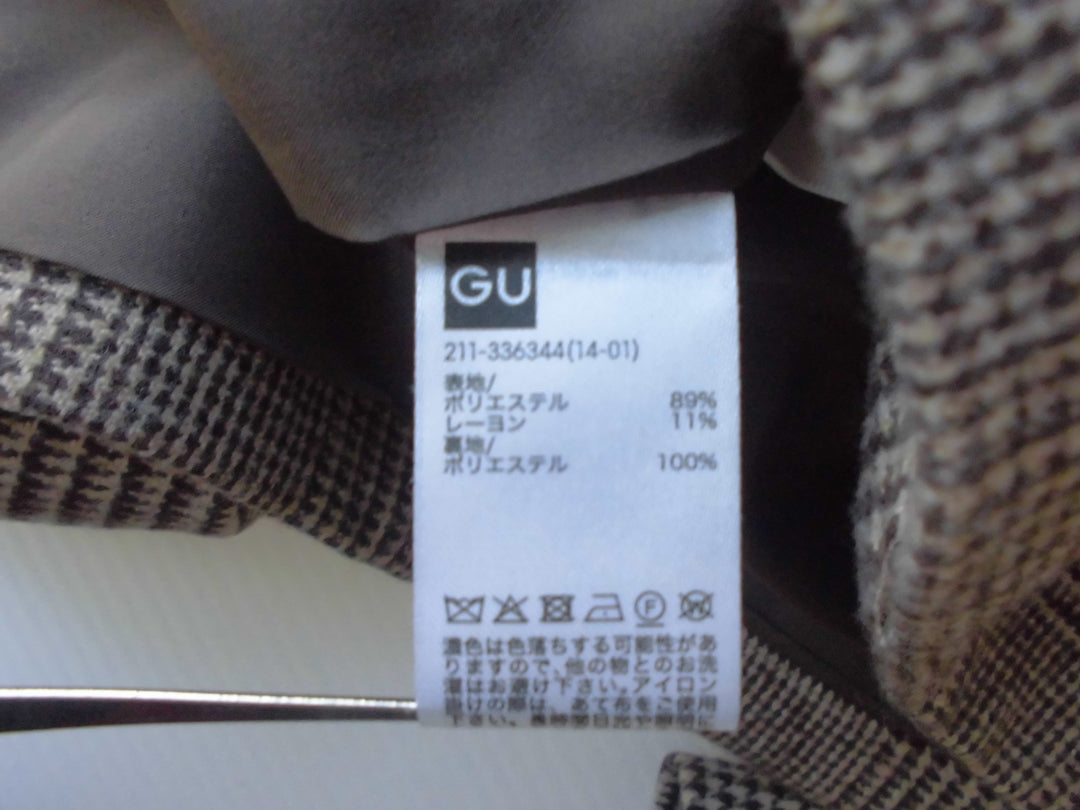 【激安古着】 GU ジーユー　テーラードジャケット　アウター