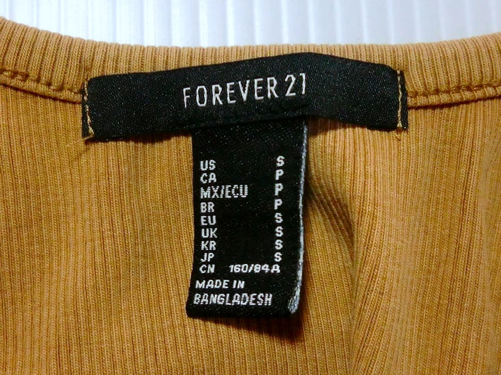 【激安古着】 FOREVER 21　ノースリーブ　トップス