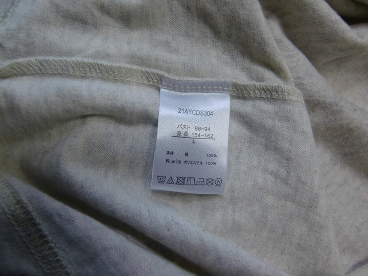 【激安古着】　Disney　長袖Tシャツ　トップス
