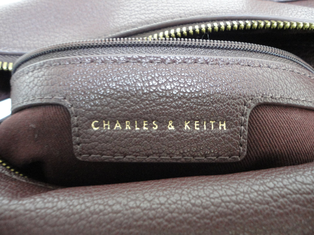 【小物/雑貨】　CHARLES&KEITH　ハンドバッグ/クラッチバッグ　バッグ